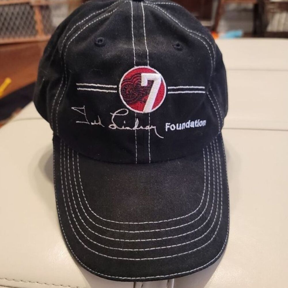 Detroit Redwing Ted Lindsay Foundation "End Autism" black mens cap